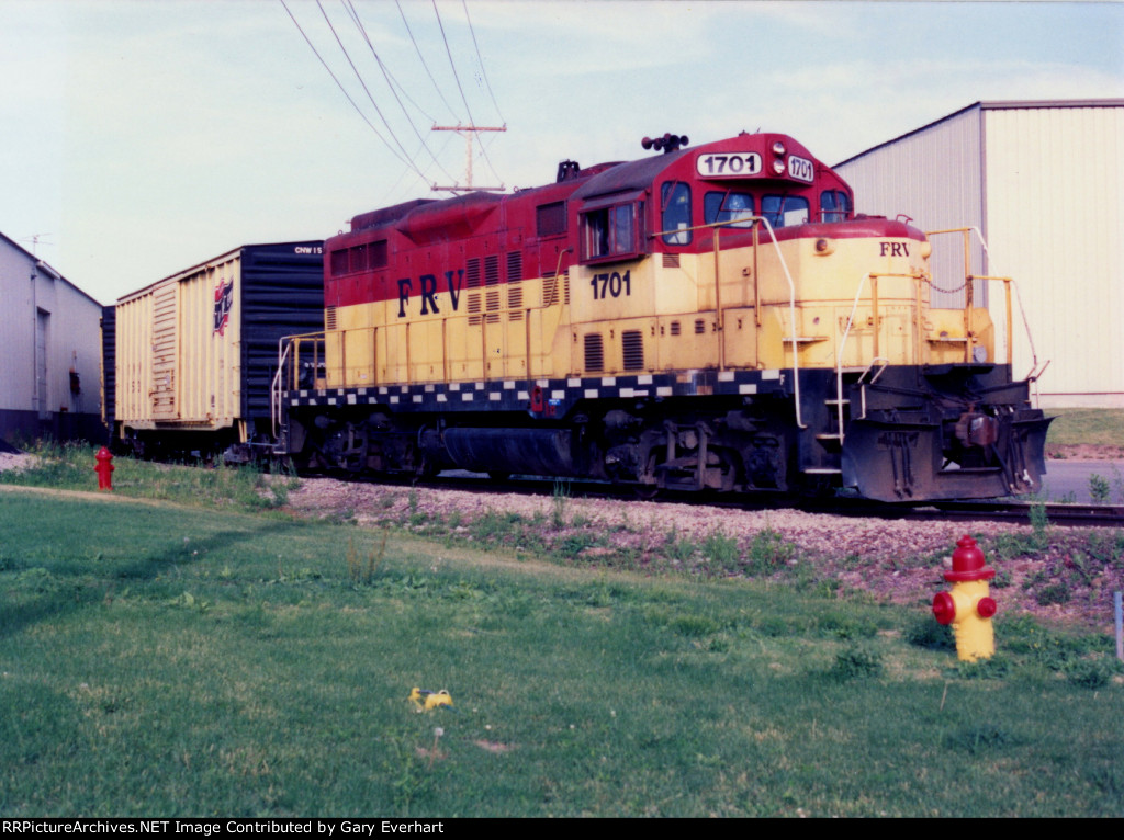 FRVR GP9R #1701 - Fox River Valley RR